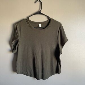 Women’s cropped olive green old navy top